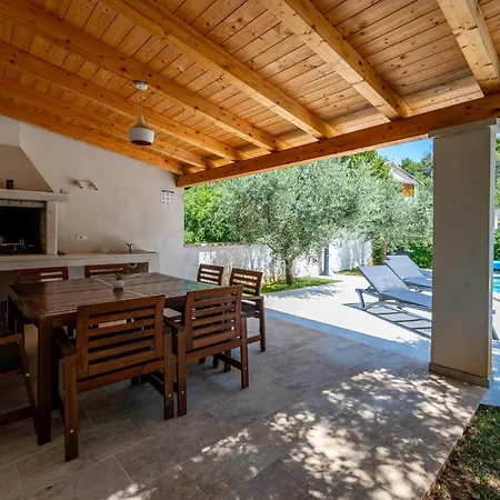 Awesome In Beloci With Kitchen * Rebici